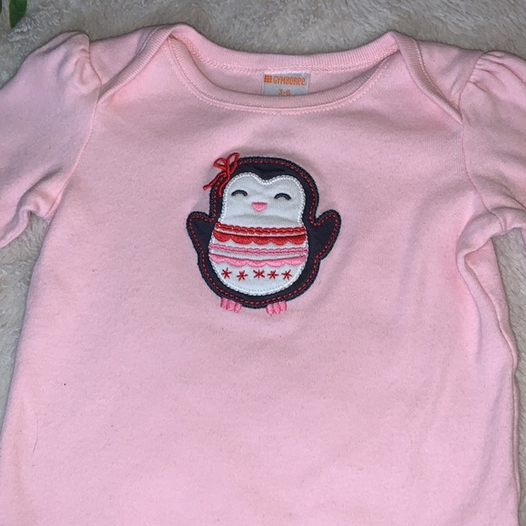 Gymboree 3-6M 2 pc. Pink Penguin Set Onesie & Leggings - Picture 4 of 13